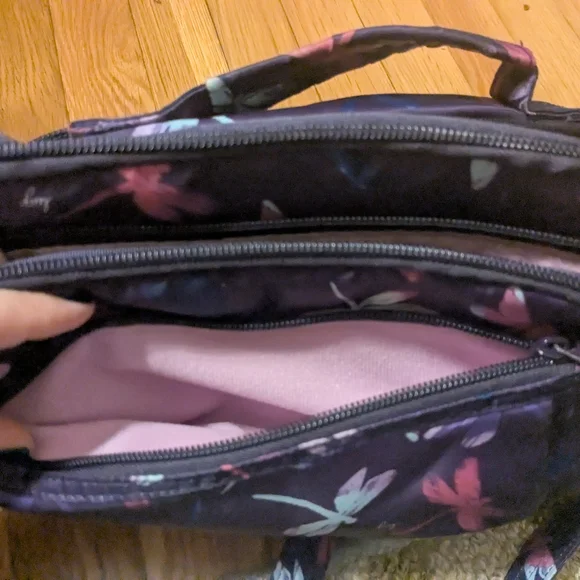 Lug Scoop Purple Dragonfly Crossbody - Picture 6 of 6